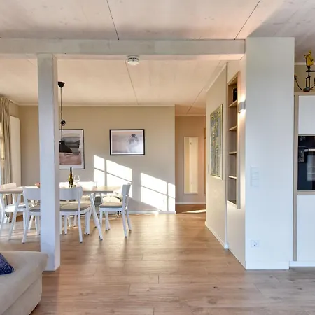 Kuestenhuus 20 Klein Stresow Ruegen By Ruyastay *